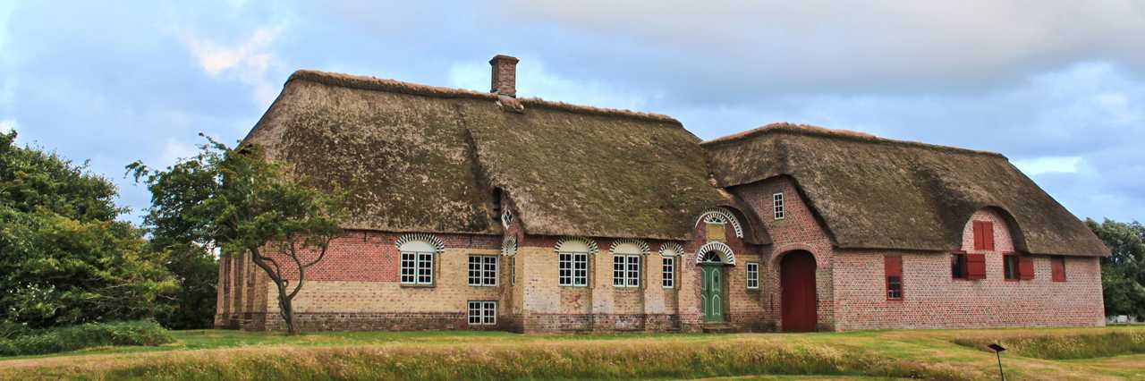 Kommandørården side